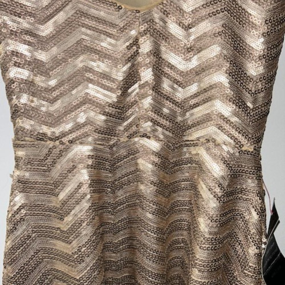 BeBe Champagne Frosty Zig Zag Sequin Flare D Midi Dress XS NWT NEW UNWORN - Picture 2 of 5